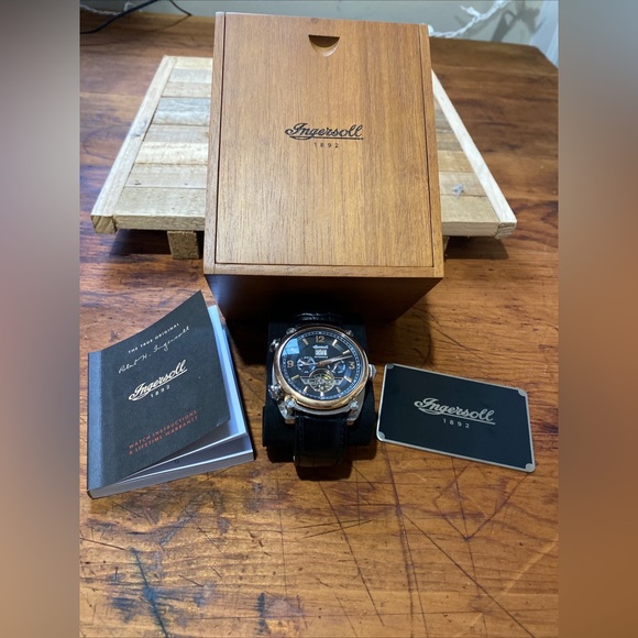 INGERSOLL 1892 Men’s Watch •  Black Tie Elegance - Picture 6 of 14